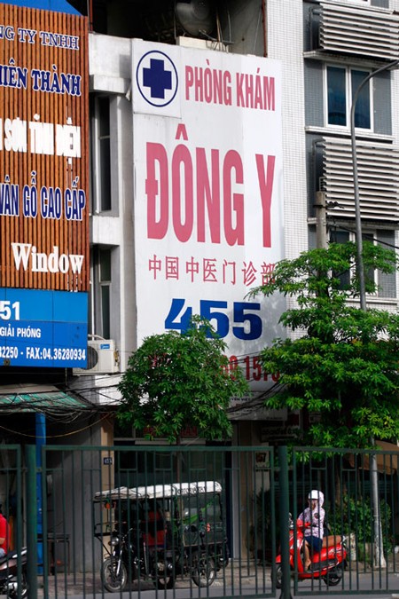 Many Chinese clinics on Giai Phong Street, Hanoi